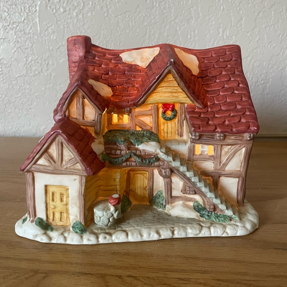 Christmas Village Farm House Red Roof Illuminated Building Holiday Decoration